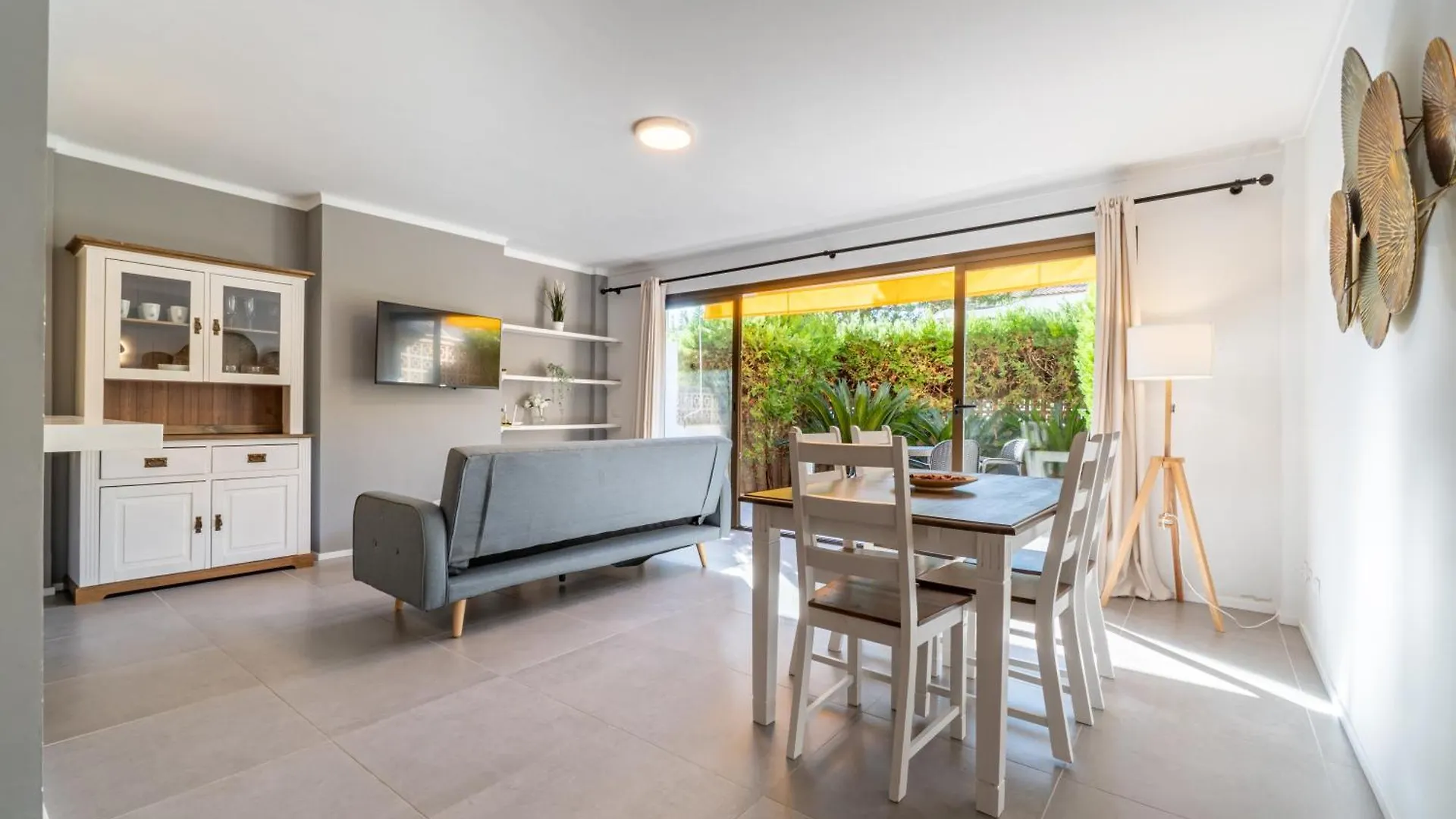 Ponent Cala Ratjada Apartments E